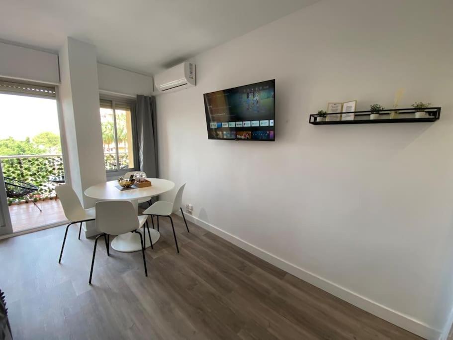 Moderno Con Vistas, Recepcion 24 Hs Y Piscinas Benalmadena